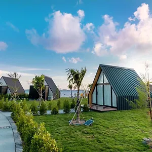 **** Resort Summer Bay Club & By Preference Cambodia